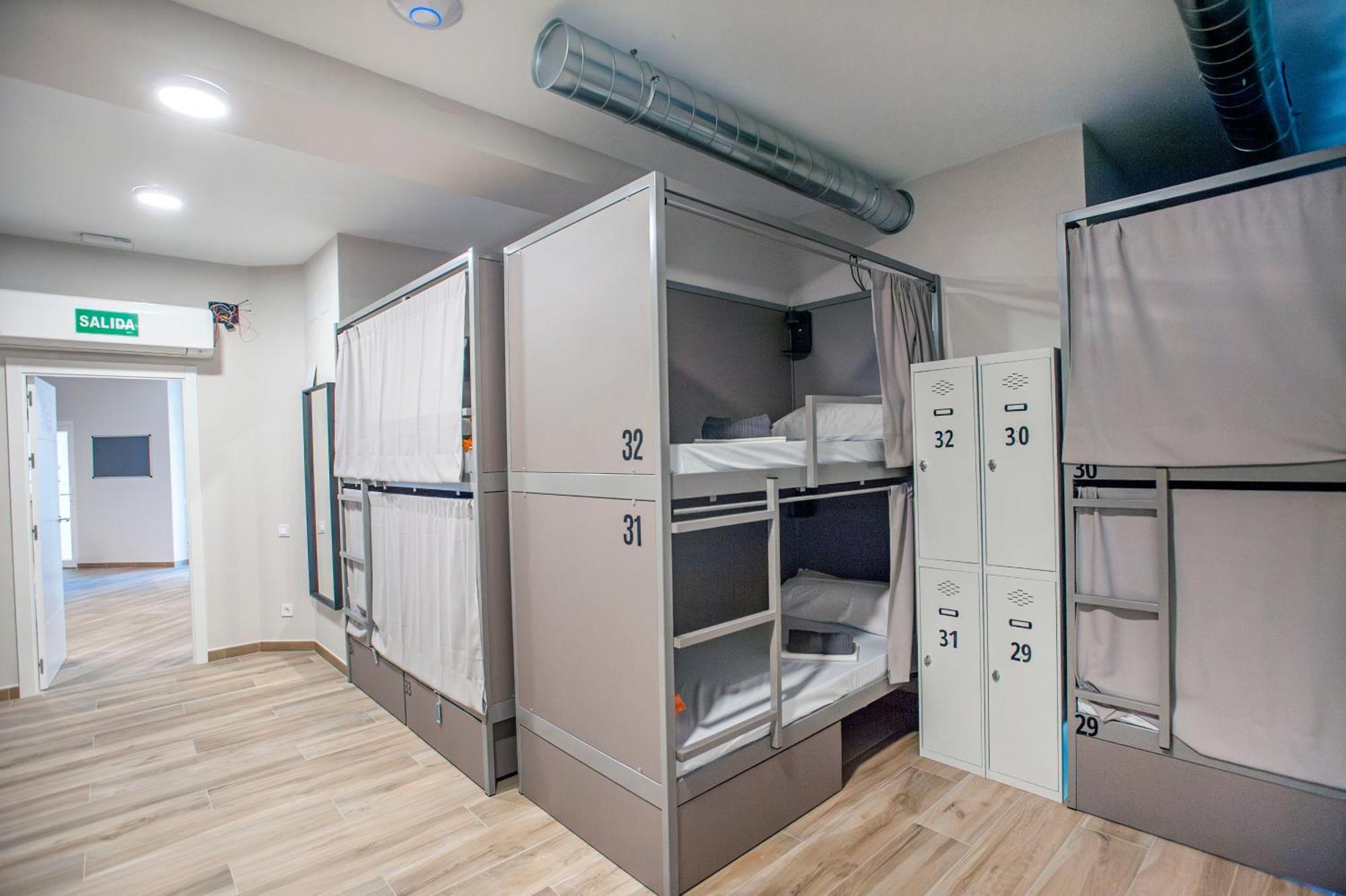 Hostel Dos Estaciones - Free Towels, Coffee & Tea, Remote Check-In Alicante Esterno foto